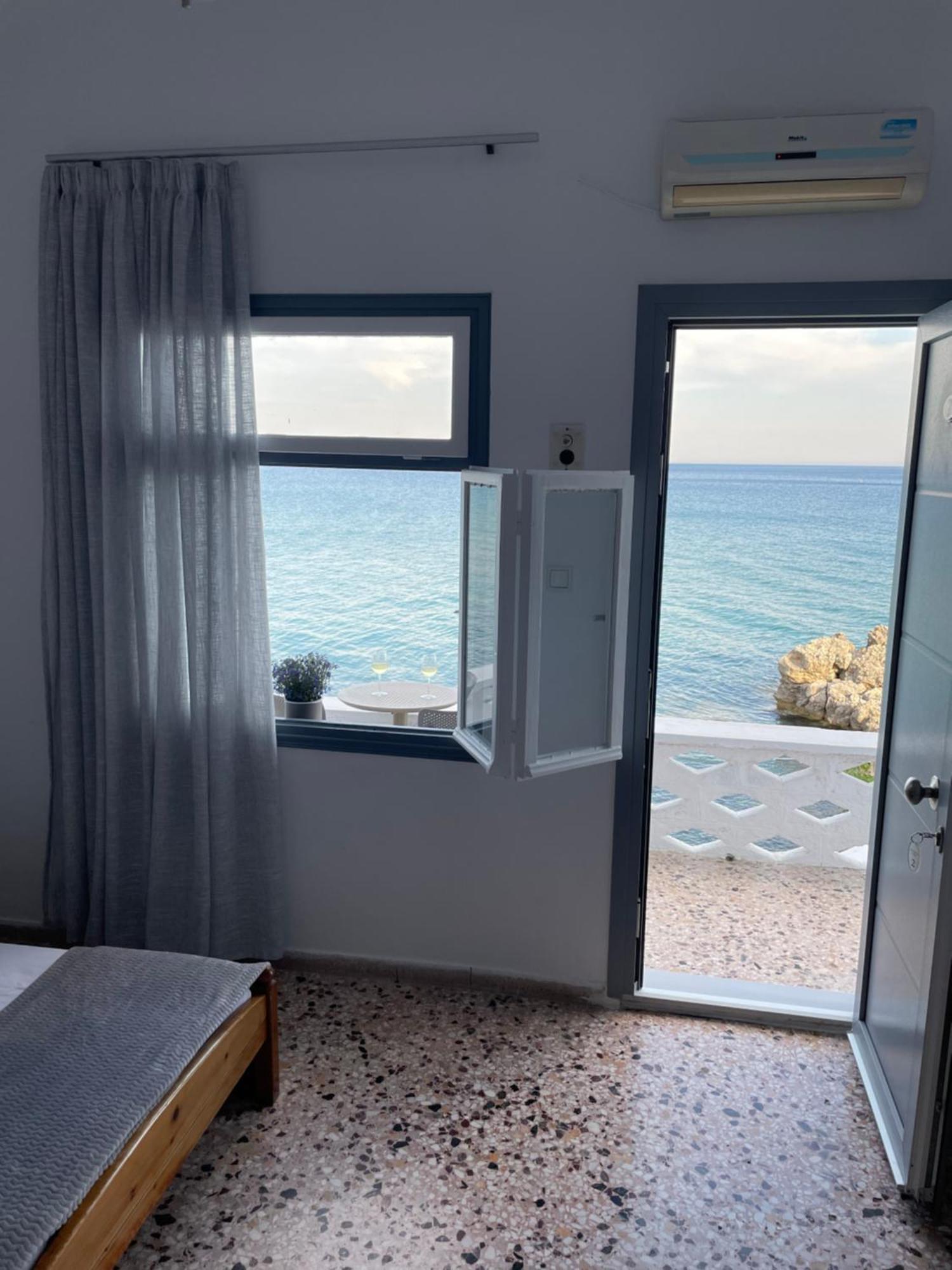 Chrisopetro Rooms Marathókampos Dış mekan fotoğraf