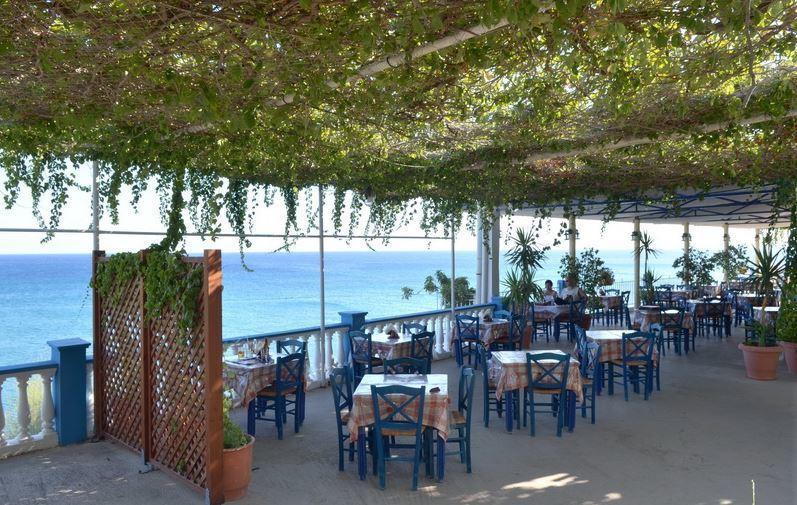 Chrisopetro Rooms Marathókampos Dış mekan fotoğraf